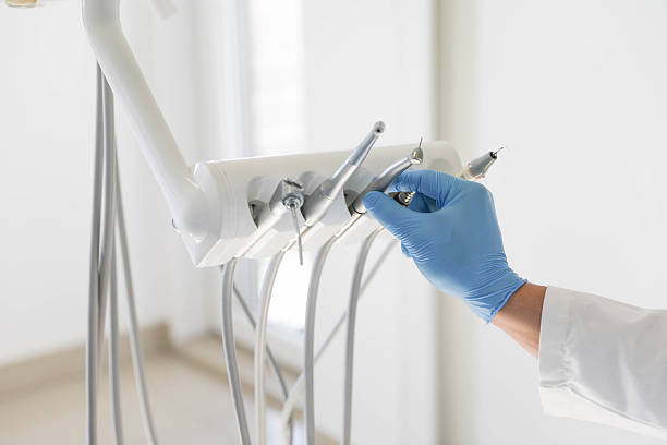 24/7 Emergency Dental Implants experts in Marine, IL